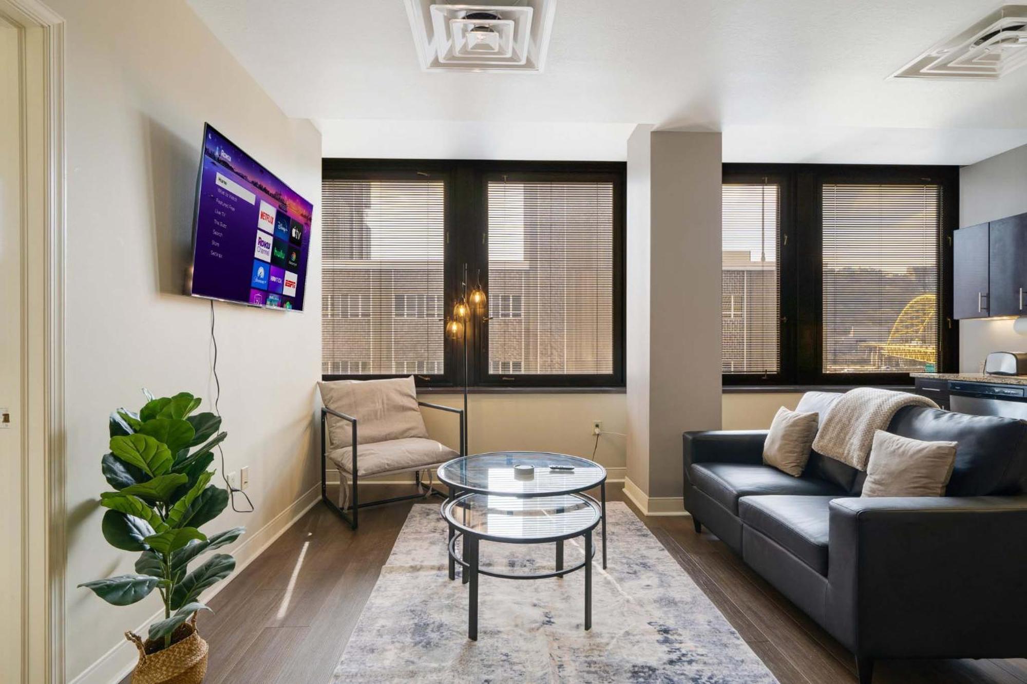 Modern Chic Heart Of Pittsburgh 24-7 Parking Gym Lounge Leilighet Eksteriør bilde