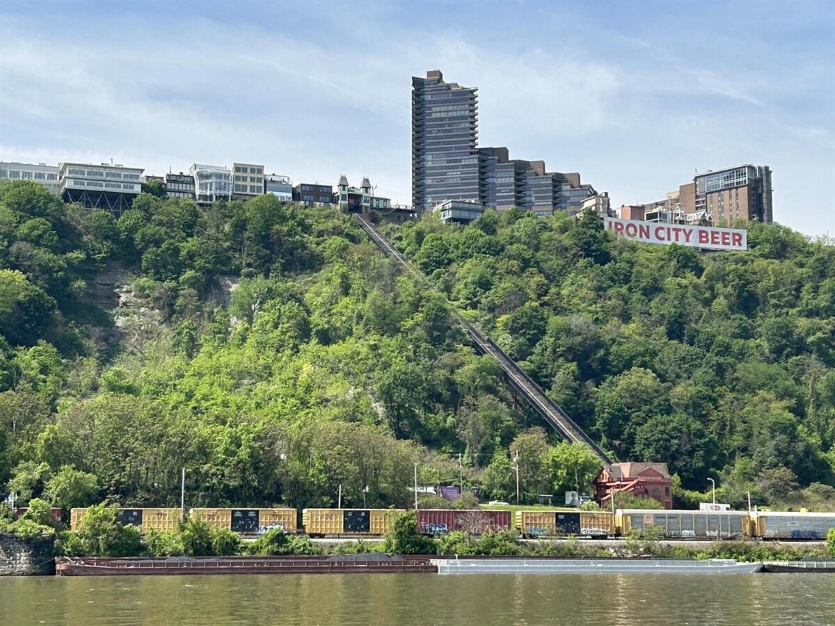 Modern Chic Heart Of Pittsburgh 24-7 Parking Gym Lounge Leilighet Eksteriør bilde